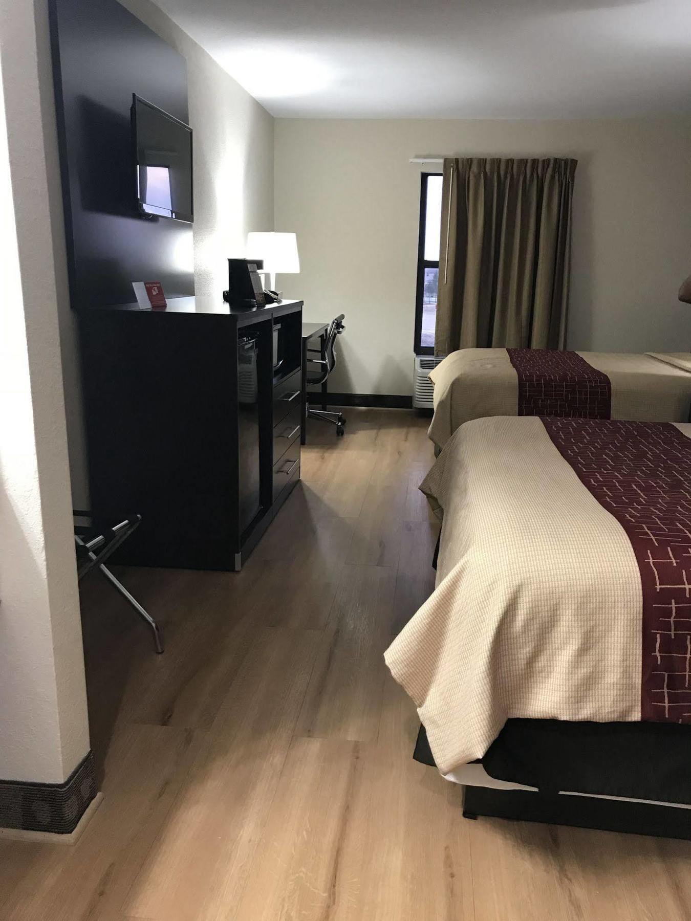 Red Roof Inn & Suites Monee Extérieur photo